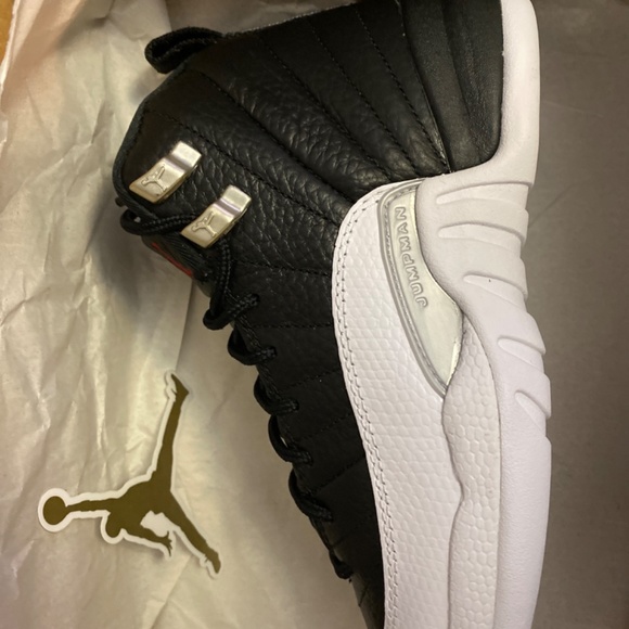 Nike Air Jordan 12’s Playoffs 2022 (GS) - Picture 3 of 8